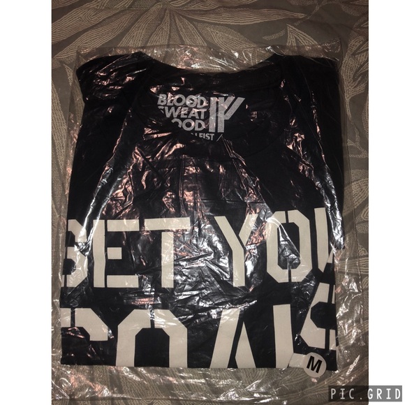 IRON FIST ATHLETICS TEE - Picture 6 of 8